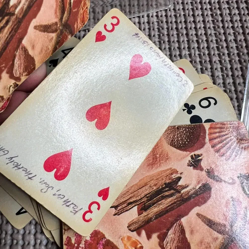 Vintage Stardust NU-VUE Playing Cards‎ Beach Shells Design Plastic Coated USA